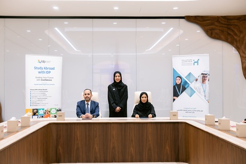 برنامج «حمدان بن محمد للابتعاث الأكاديمي» و«آي دي بي للتعليم» يوسّعان شراكتهما الاستراتيجية