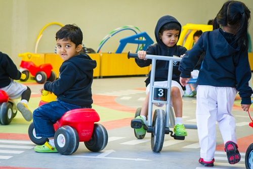 دبي تضم ما يقارب 250 مركزاً للطفولة المبكرة تستقبل أكثر من 23,500 طفل 